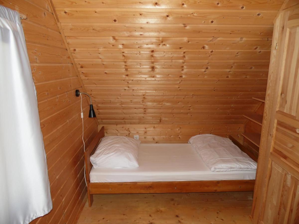 Rainers Lodge