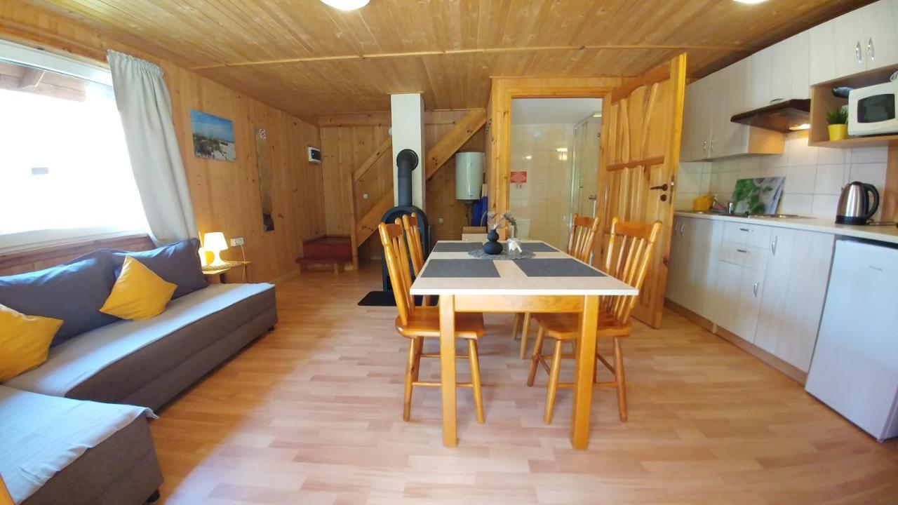 Rainers Lodge